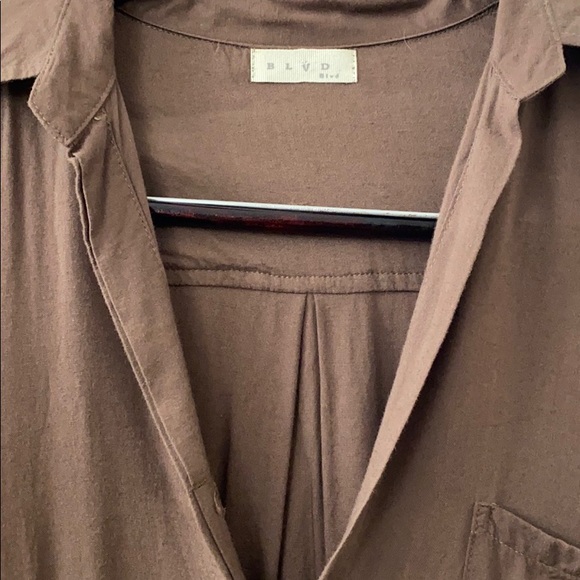 Tunic - Picture 2 of 3